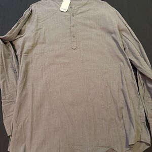 Men's Casual Button Down Shirt in Gray